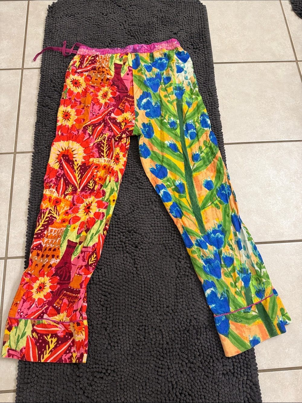 Roeqiya Fris by Anthropologie Garden Bloom Flannel Pajama Pants Size S - Picture 3 of 4